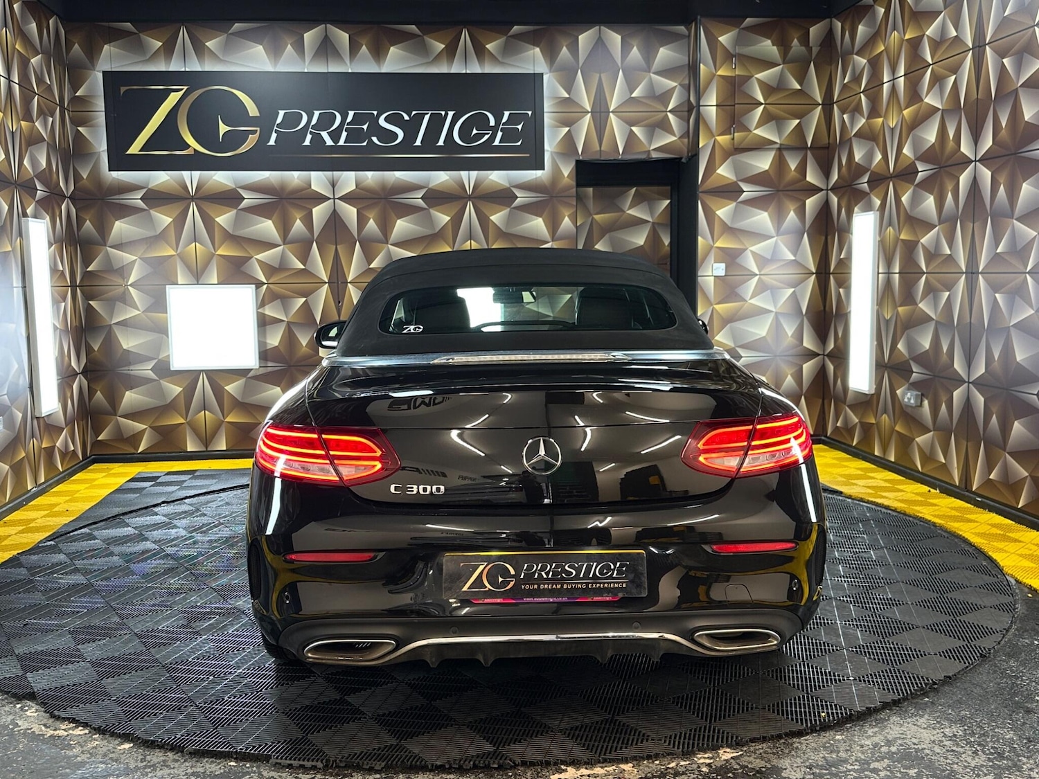 Used Mercedes-Benz C Class 2019 for sale - 78034717: Photo 5