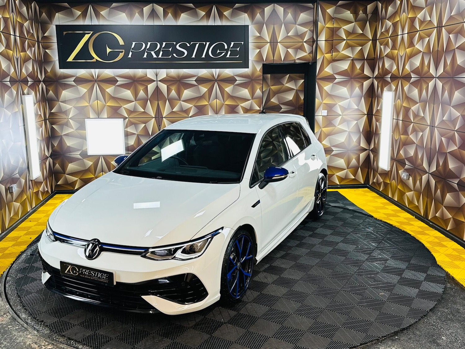 Used Volkswagen Golf 2023 for sale - 77798980: Photo 39