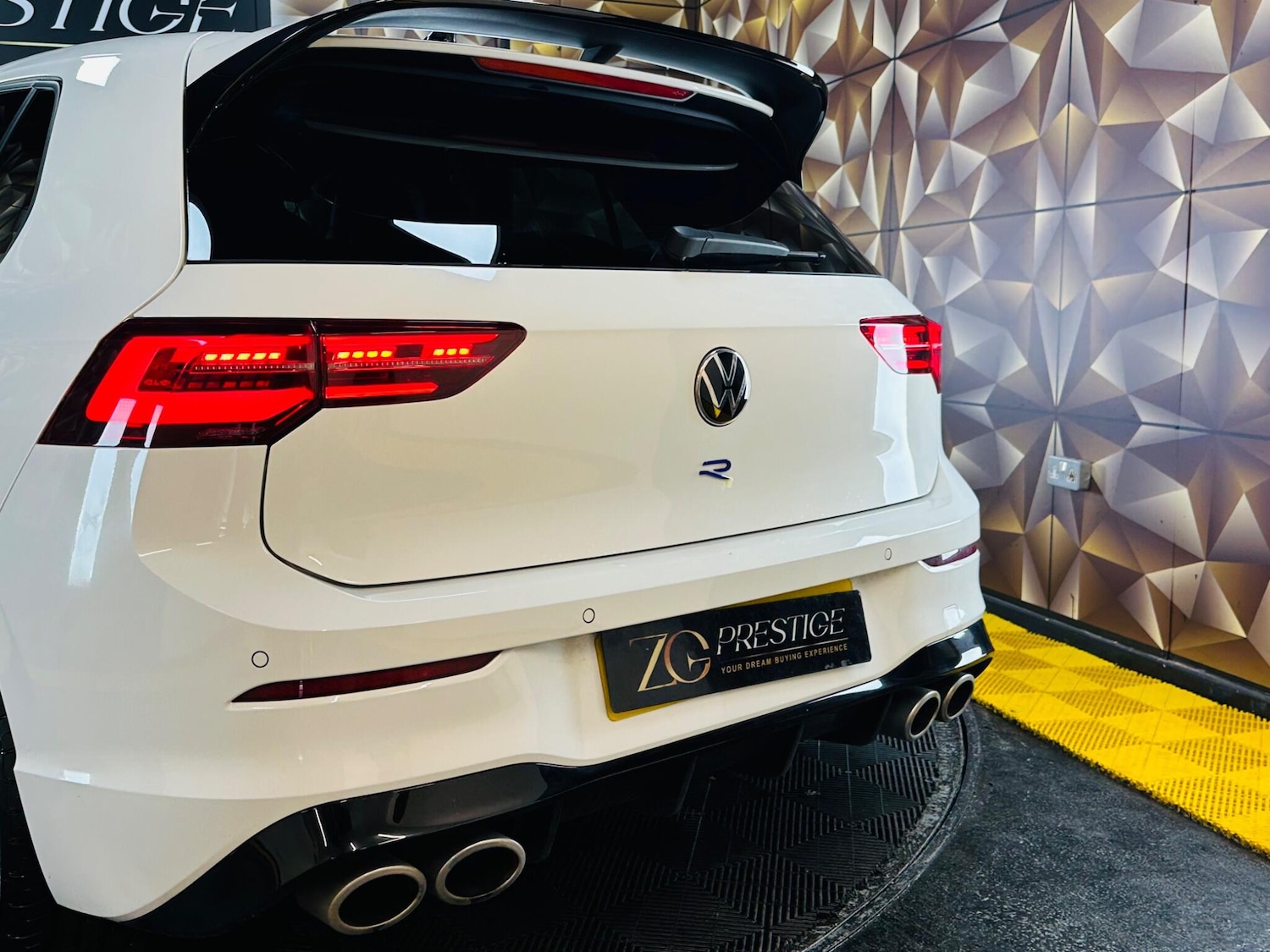 Used Volkswagen Golf 2023 for sale - 77798980: Photo 41