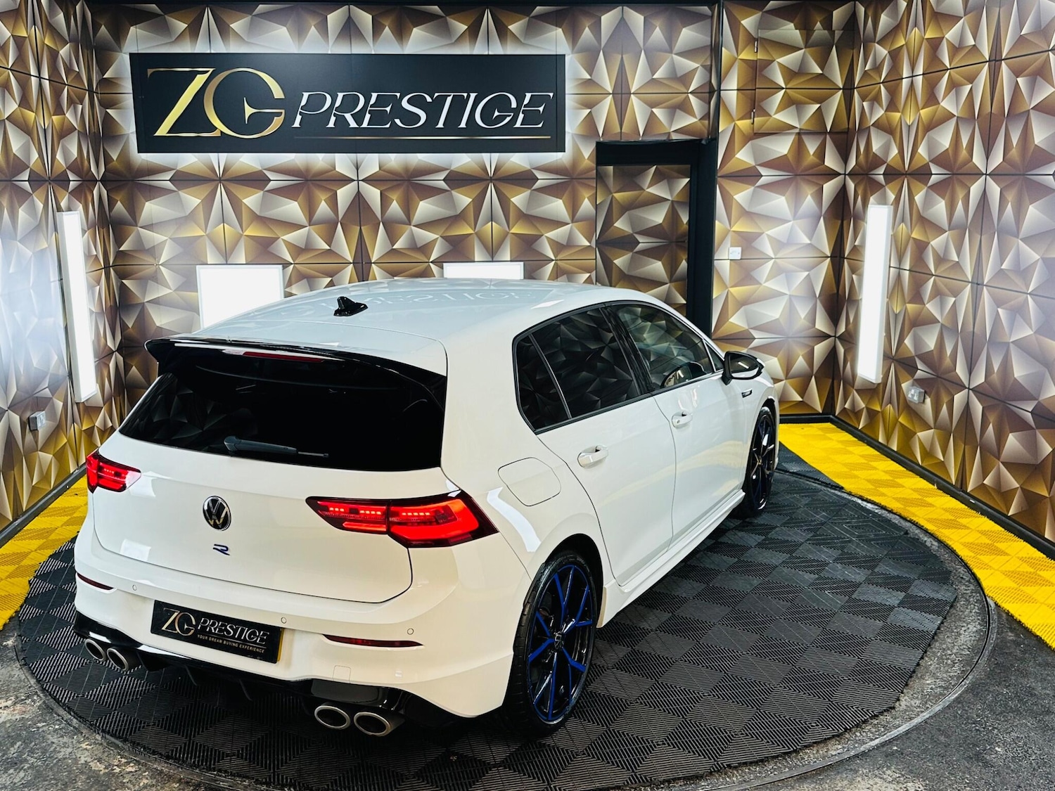 Used Volkswagen Golf 2023 for sale - 77798980: Photo 43