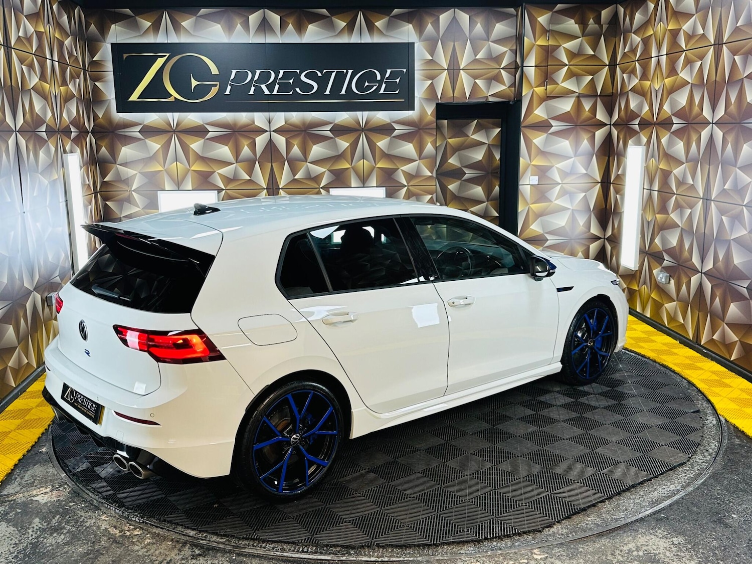 Used Volkswagen Golf 2023 for sale - 77798980: Photo 7