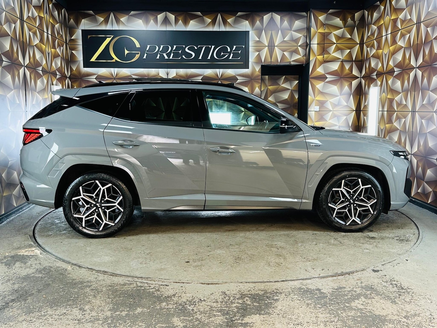 Used Hyundai TUCSON 2022 for sale - 76927003: Photo 9