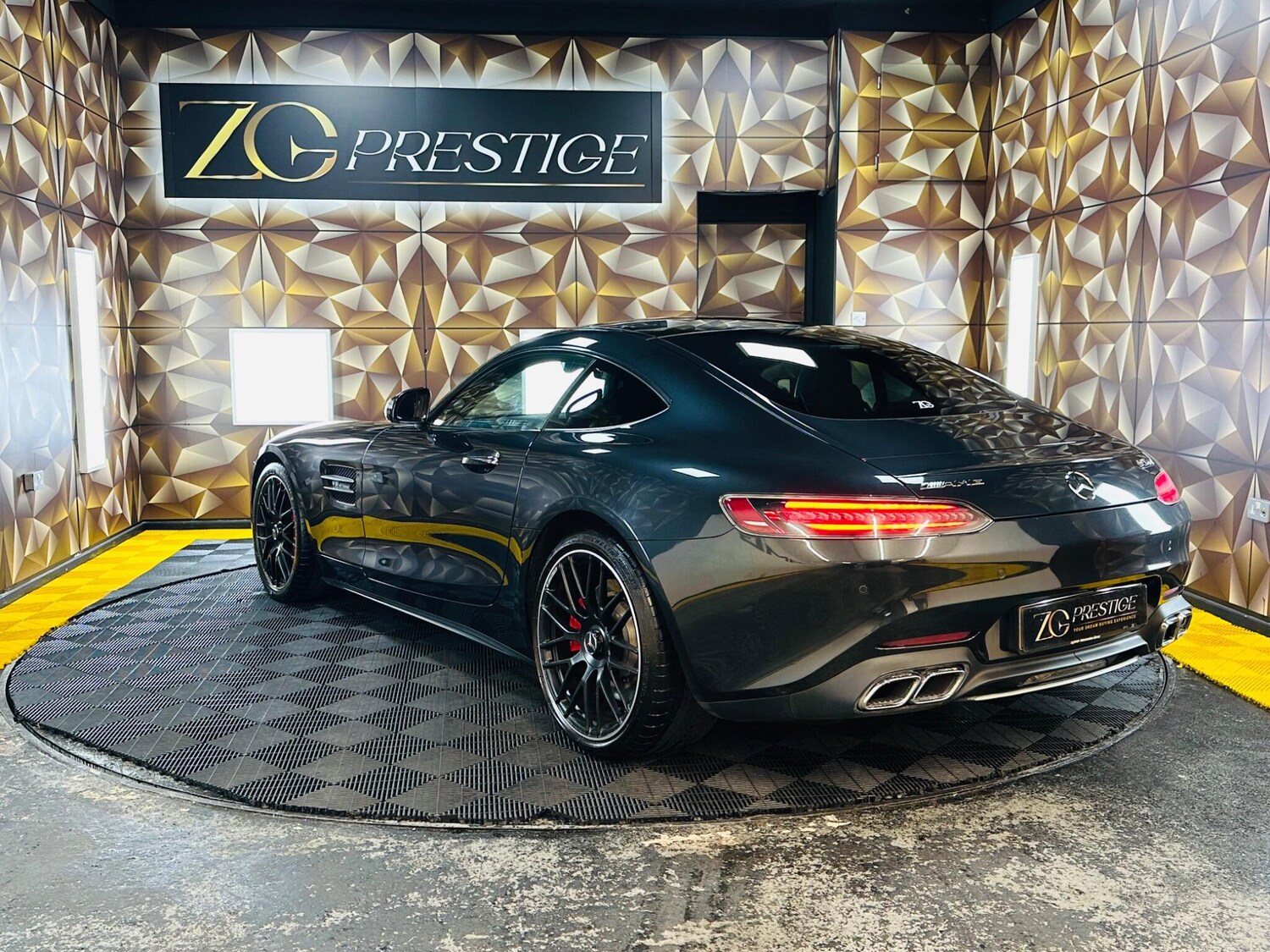 Used Mercedes-Benz AMG GT 2020 for sale - 77853668: Photo 33