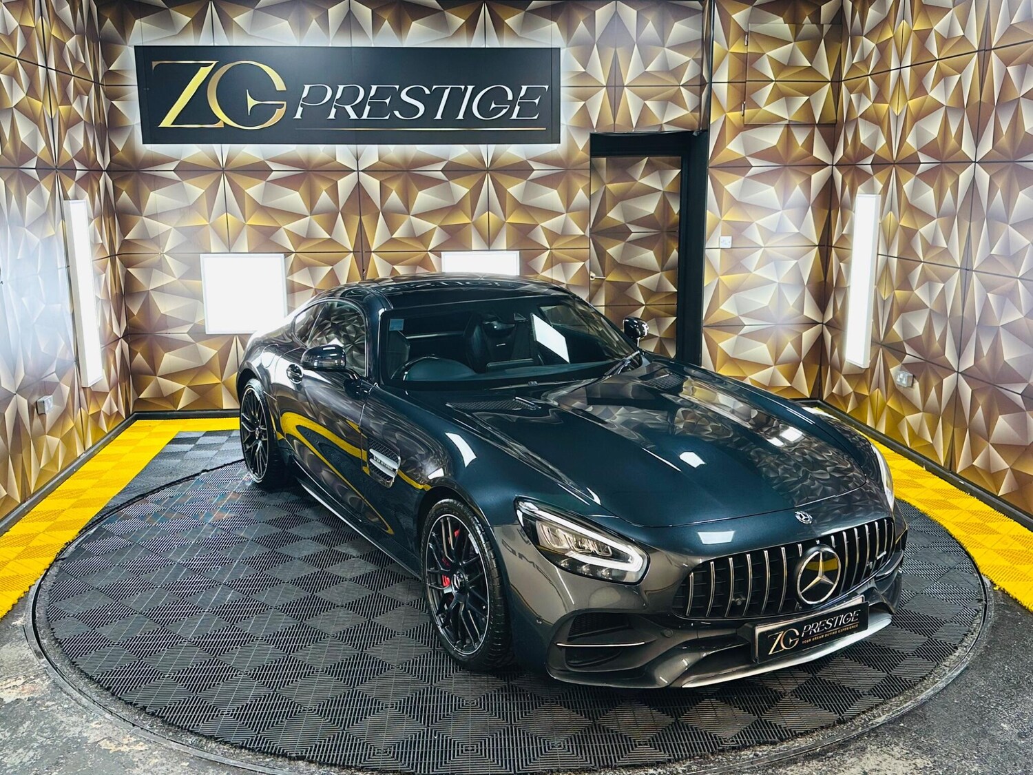 Used Mercedes-Benz AMG GT 2020 for sale - 77853668: Photo 35