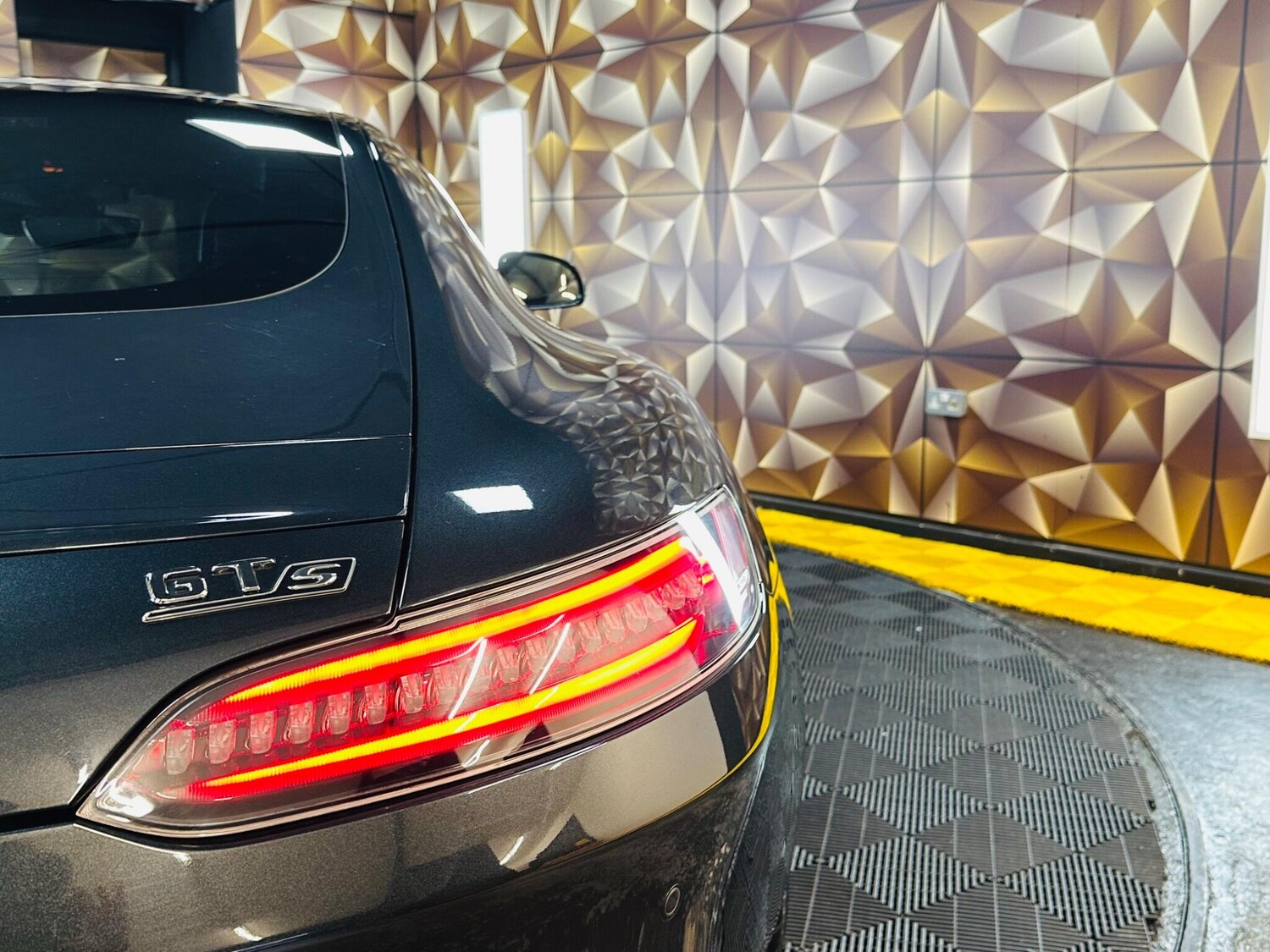 Used Mercedes-Benz AMG GT 2020 for sale - 77853668: Photo 42