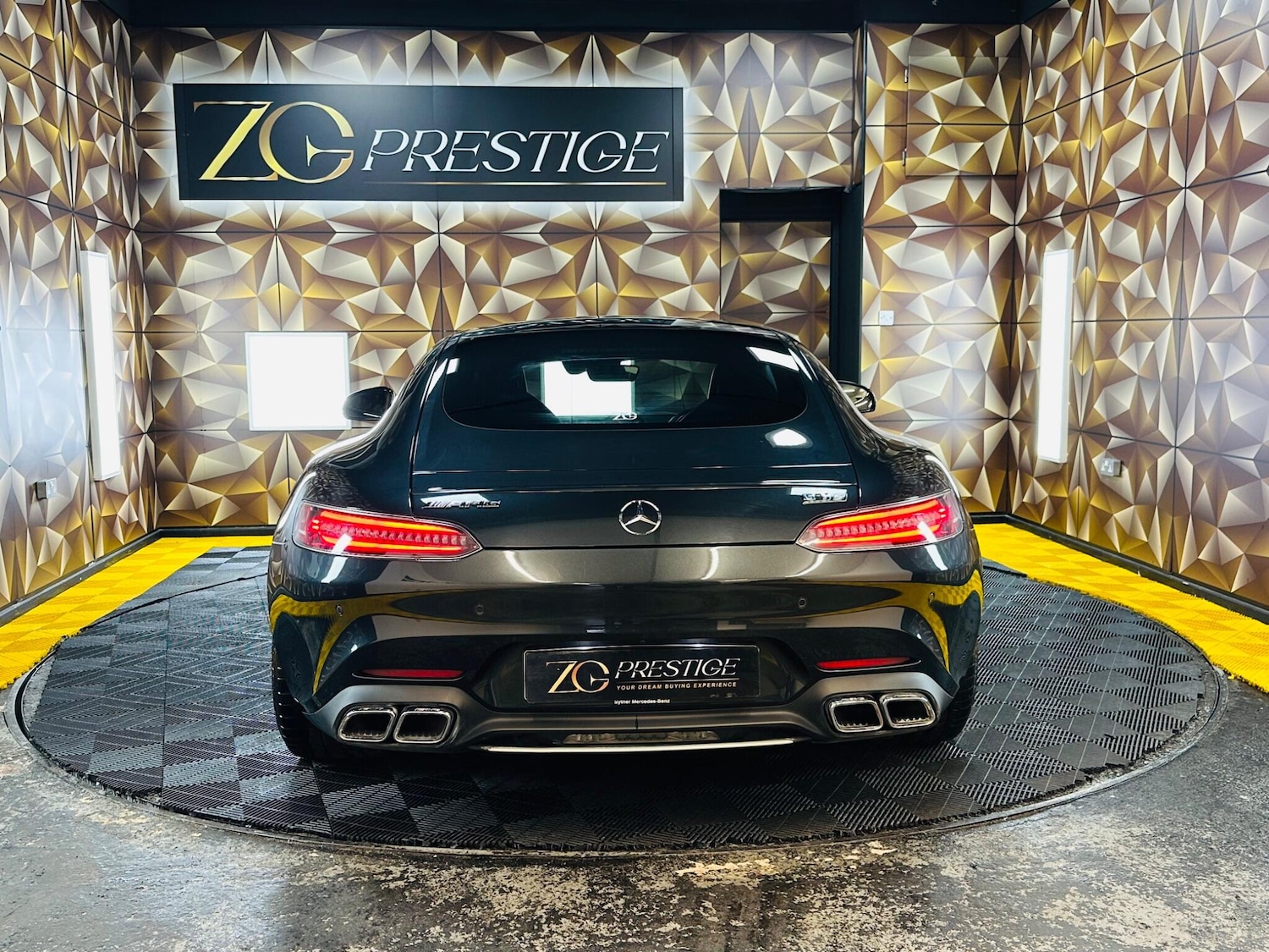 Used Mercedes-Benz AMG GT 2020 for sale - 77853668: Photo 5