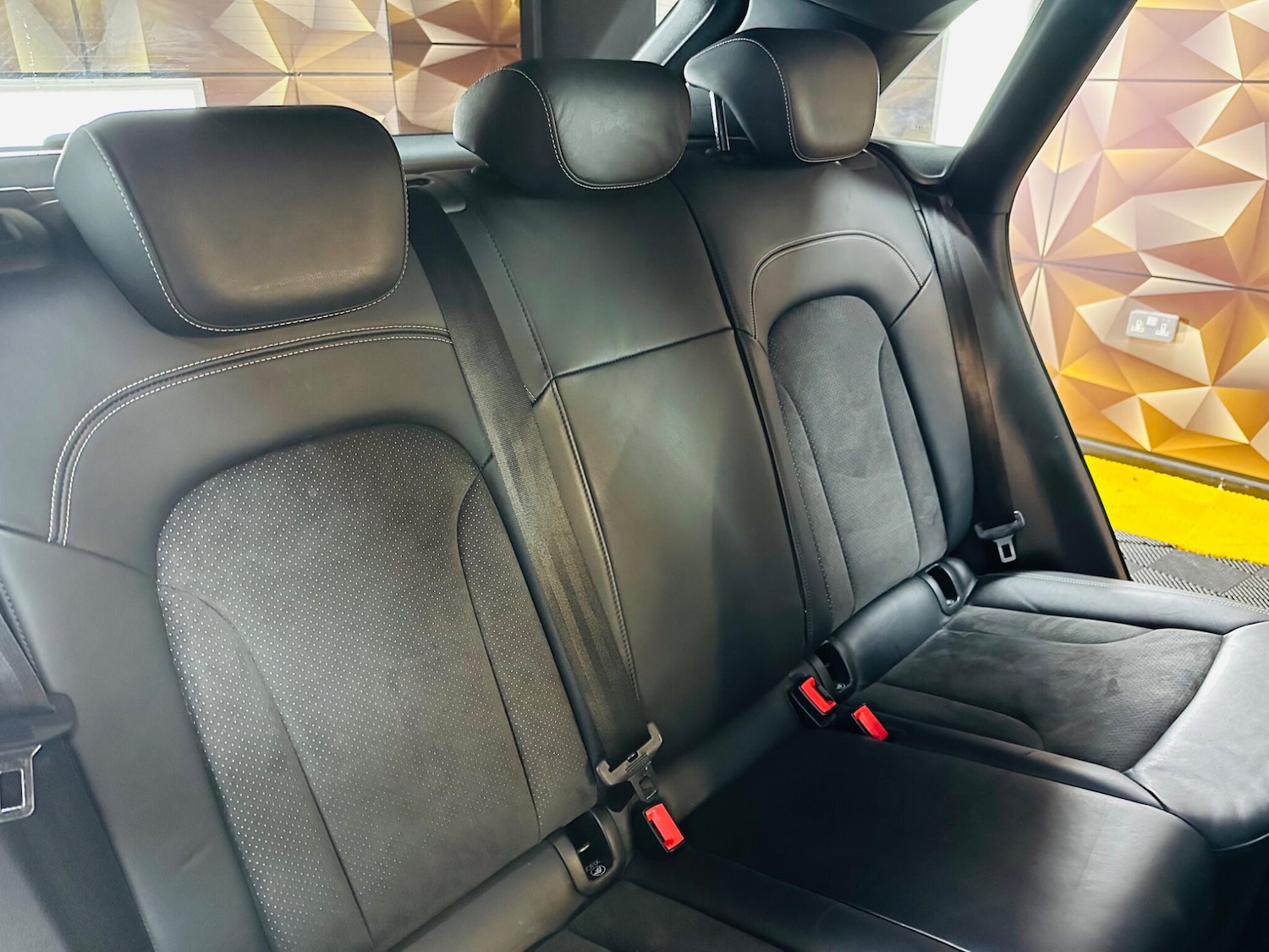 Used Audi Q3 2017 for sale - 77330846: Photo 18