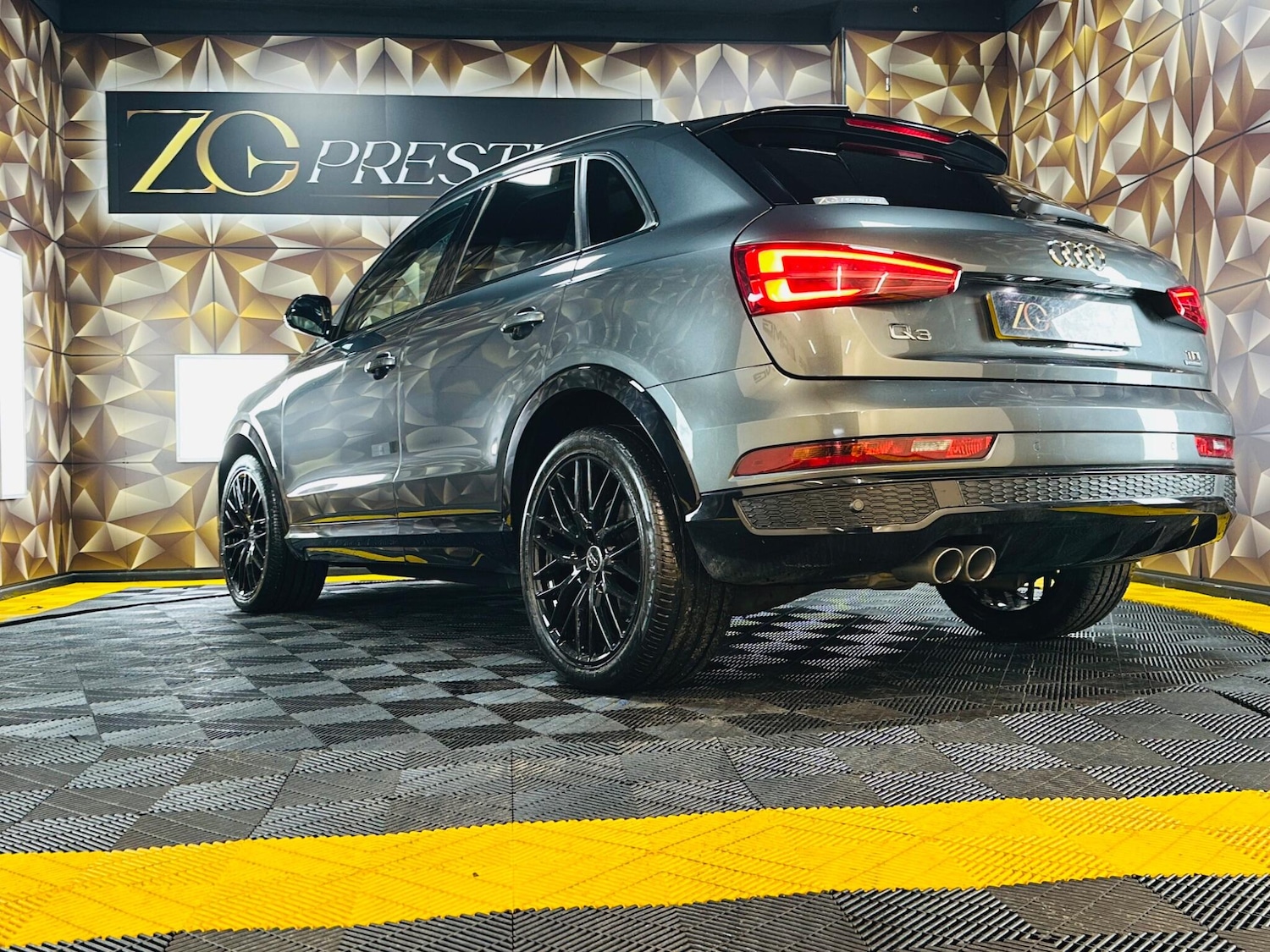 Used Audi Q3 2017 for sale - 77330846: Photo 21