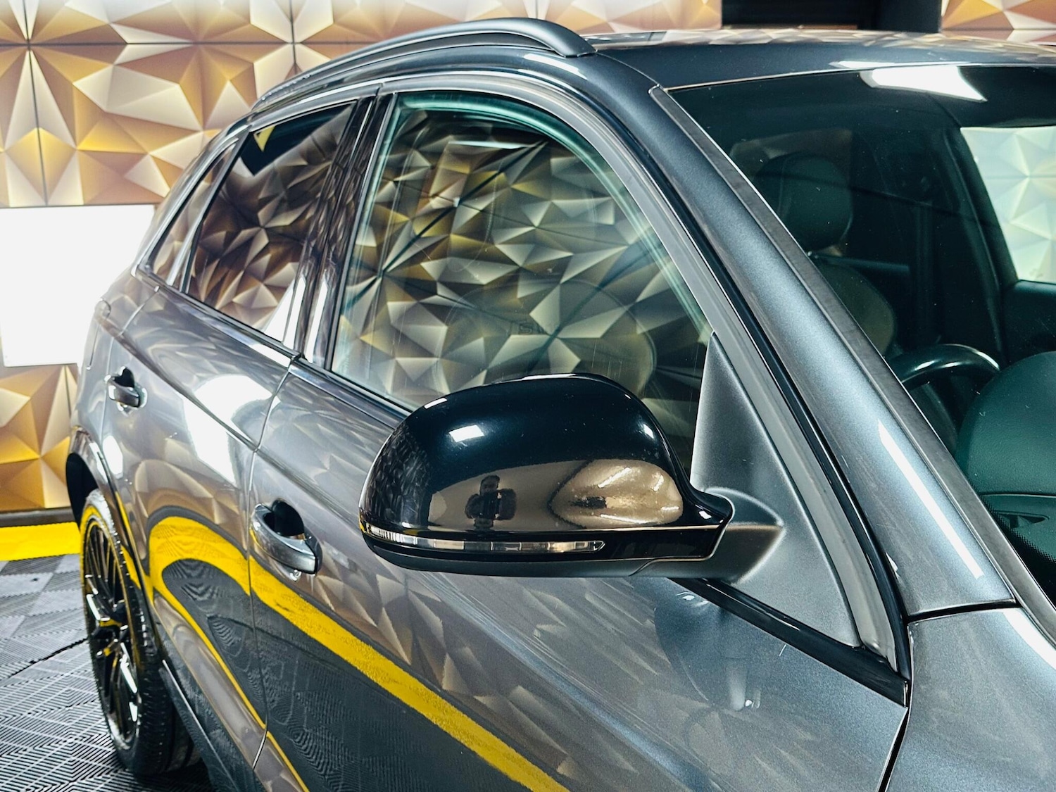 Used Audi Q3 2017 for sale - 77330846: Photo 41