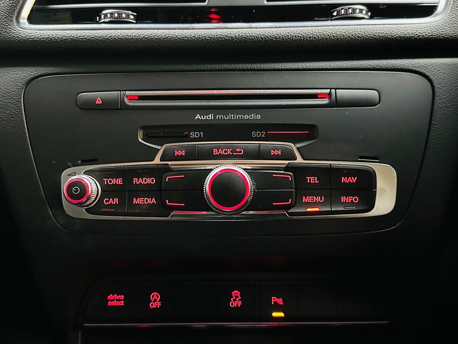 Used Audi Q3 2017 for sale - 77330846: Photo 47