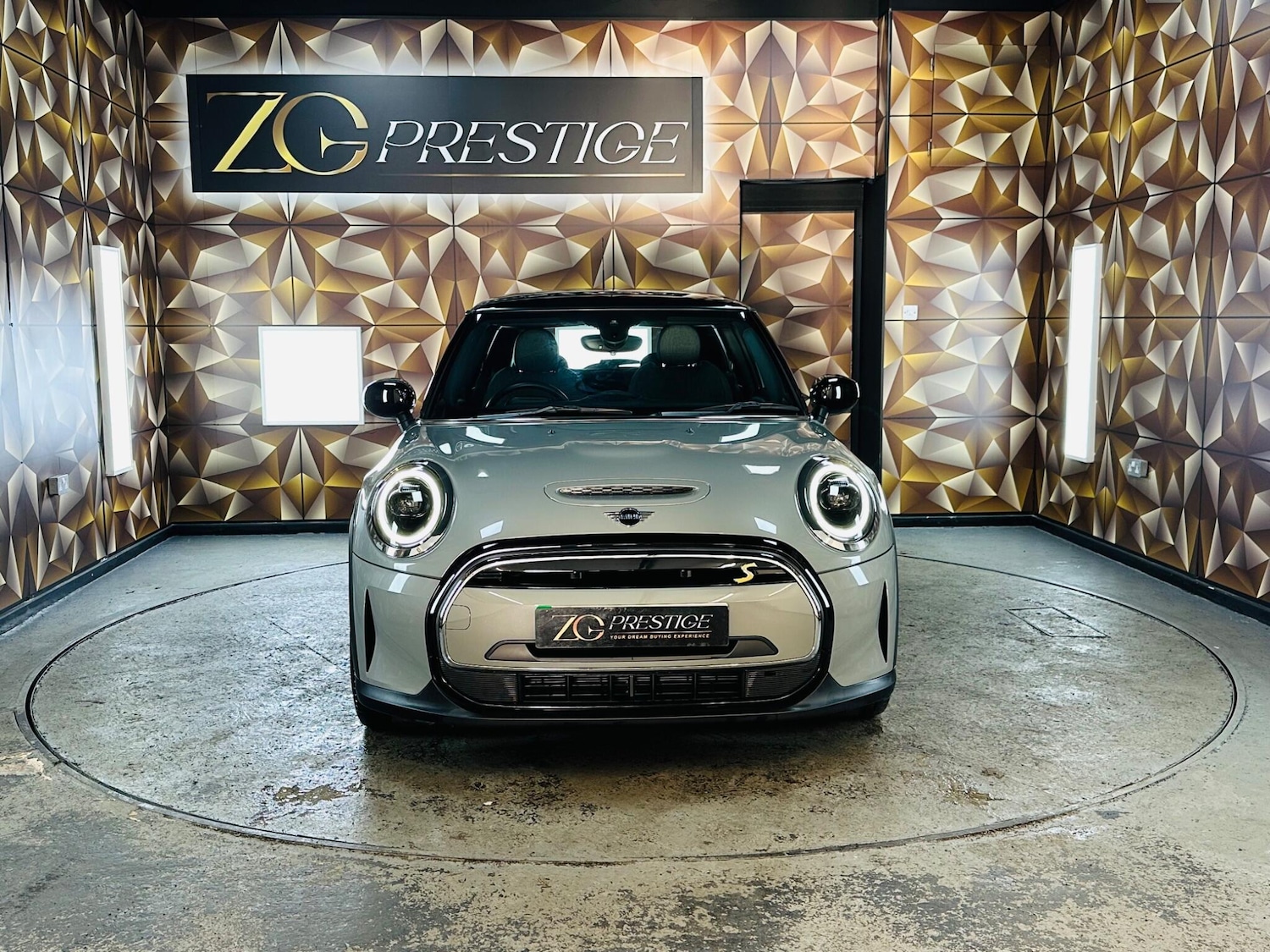 Used MINI Hatch 2022 for sale - 76786908: Photo 3