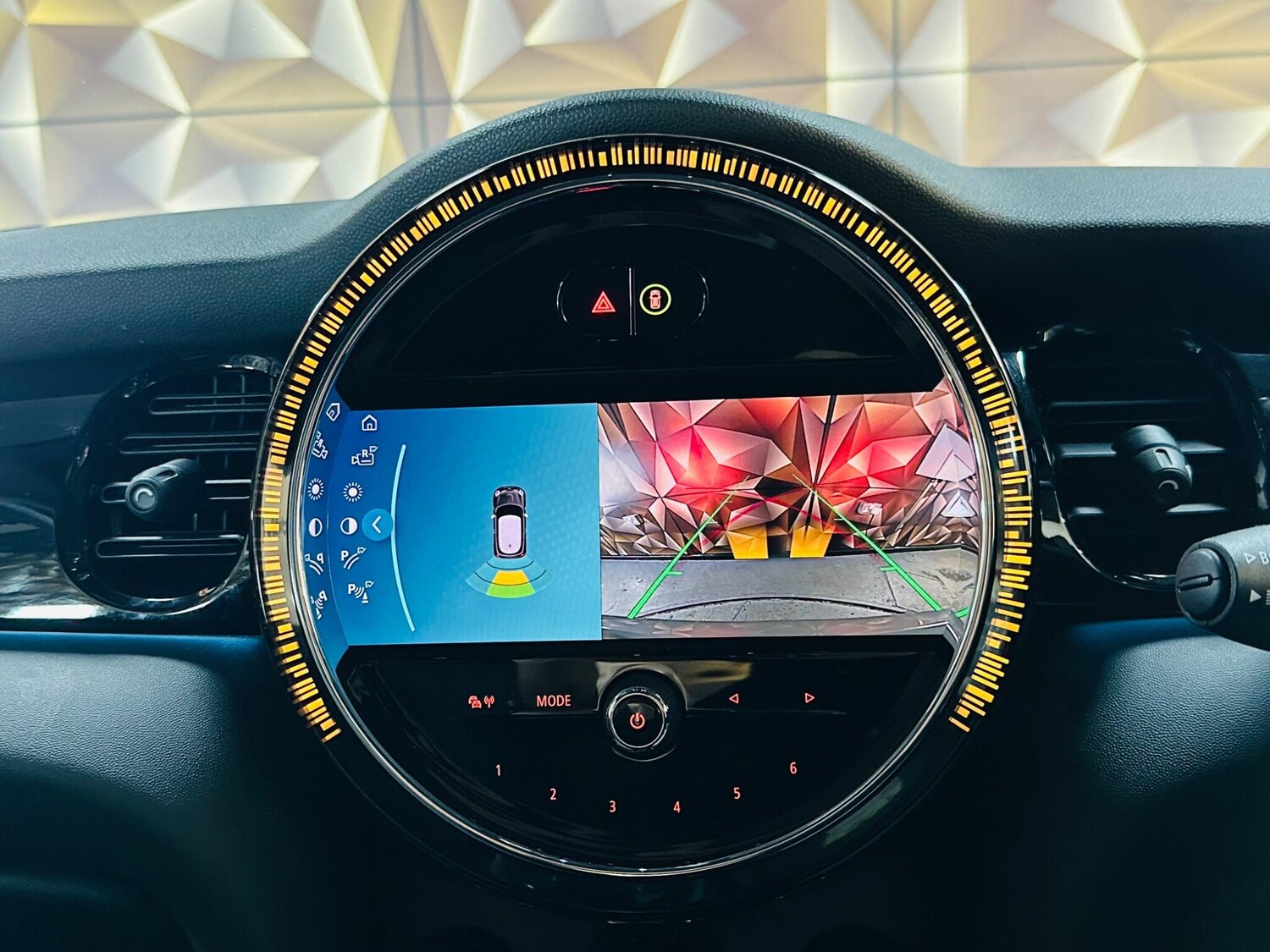 Used MINI Hatch 2022 for sale - 76786908: Photo 4