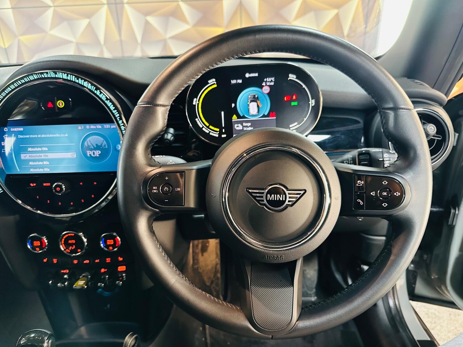 Used MINI Hatch 2022 for sale - 76786908: Photo 48