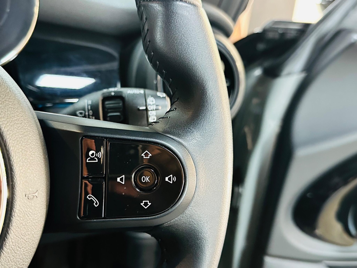 Used MINI Hatch 2022 for sale - 76786908: Photo 51