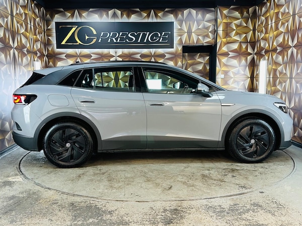Used Volkswagen ID.4 2022 for sale - 76295512: Photo 9