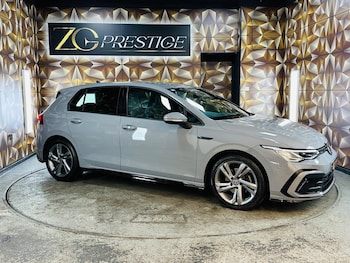 Volkswagen - Golf