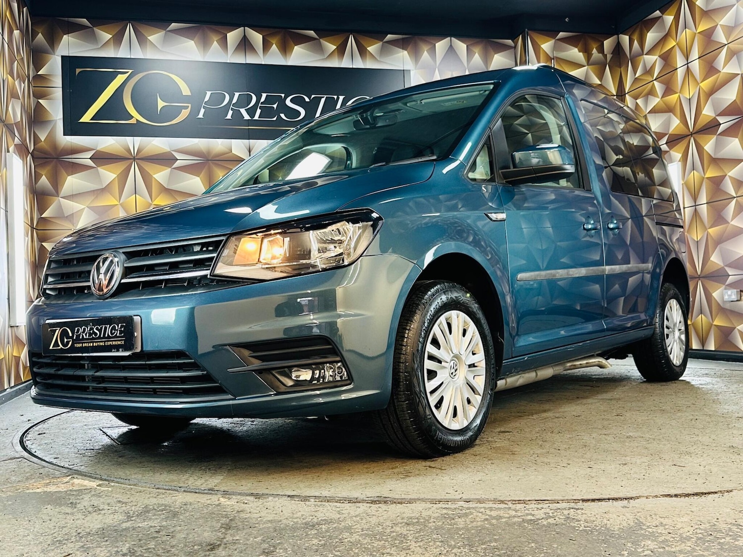 Used Volkswagen Caddy Life 2019 for sale - 76976615: Photo 15