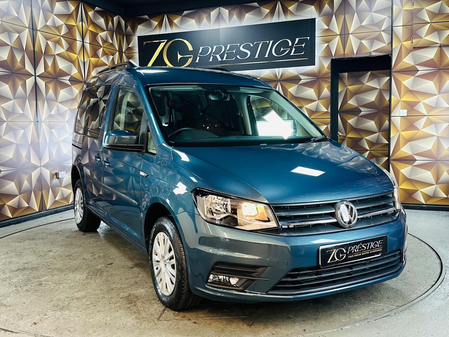 Used Volkswagen Caddy Life 2019 for sale - 76976615: Photo 17