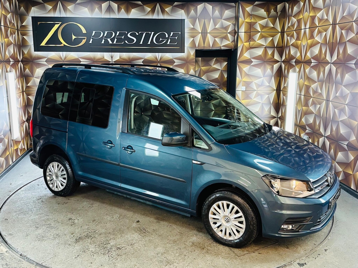 Used Volkswagen Caddy Life 2019 for sale - 76976615: Photo 21