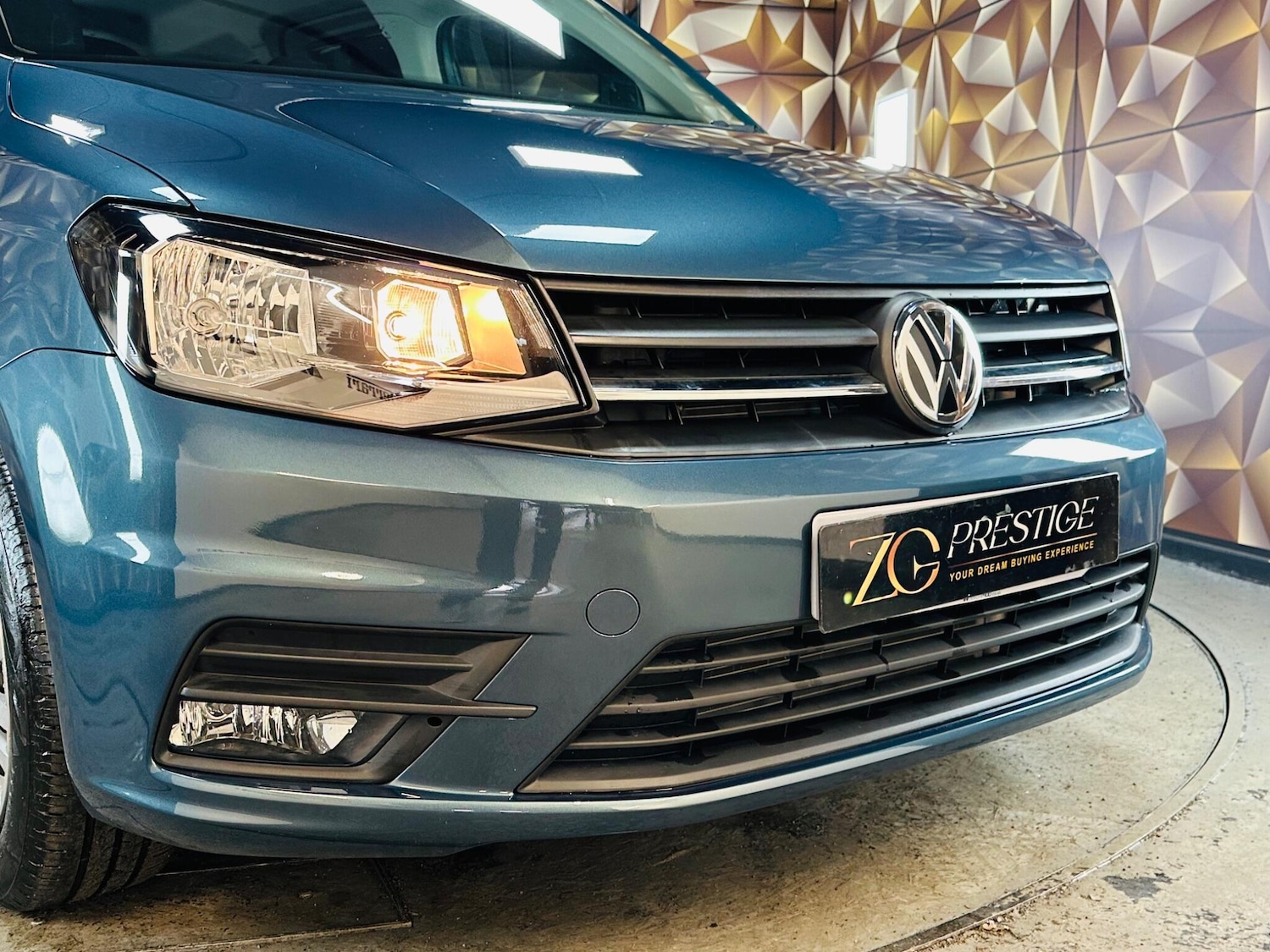 Used Volkswagen Caddy Life 2019 for sale - 76976615: Photo 30