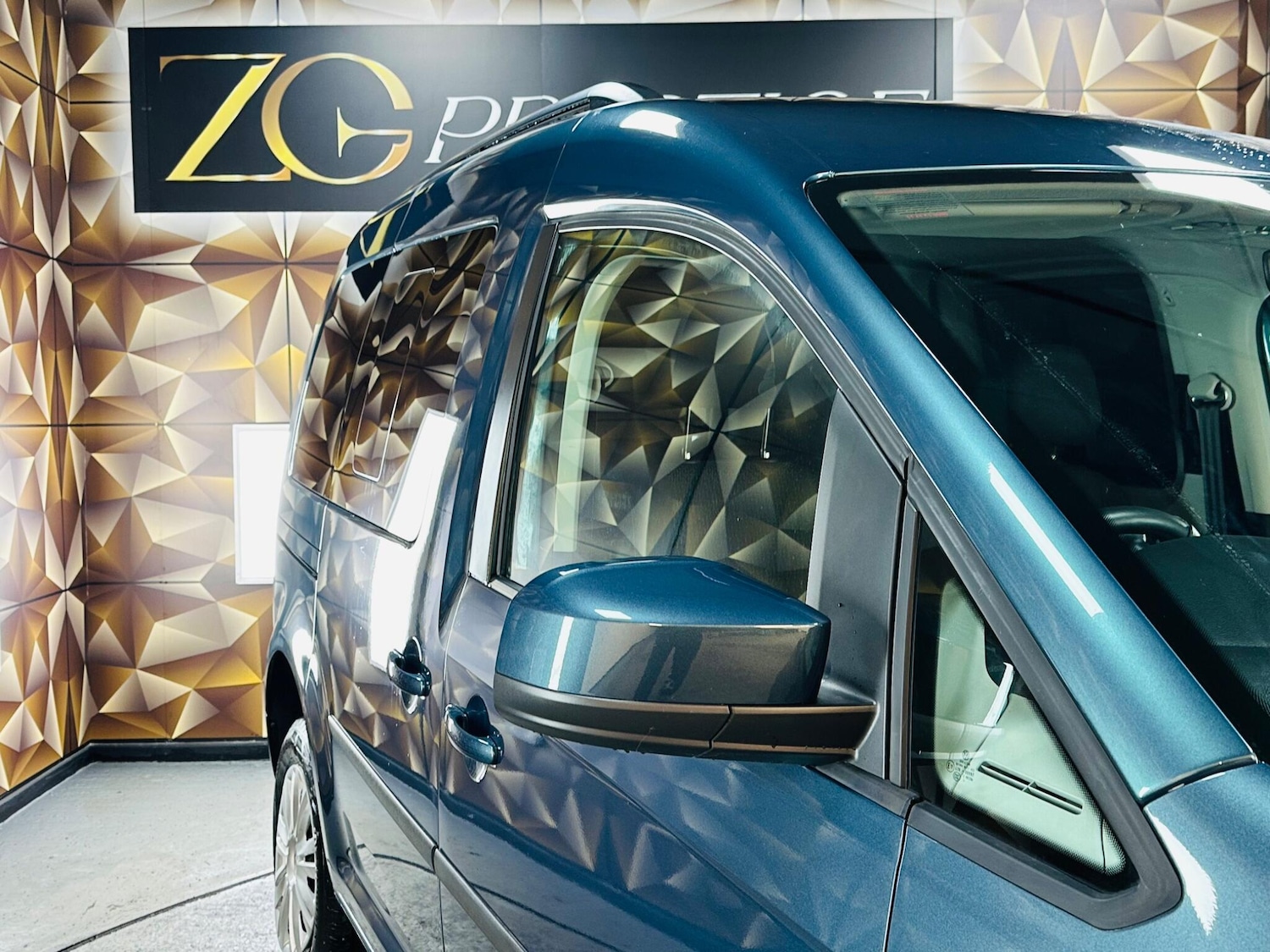 Used Volkswagen Caddy Life 2019 for sale - 76976615: Photo 33