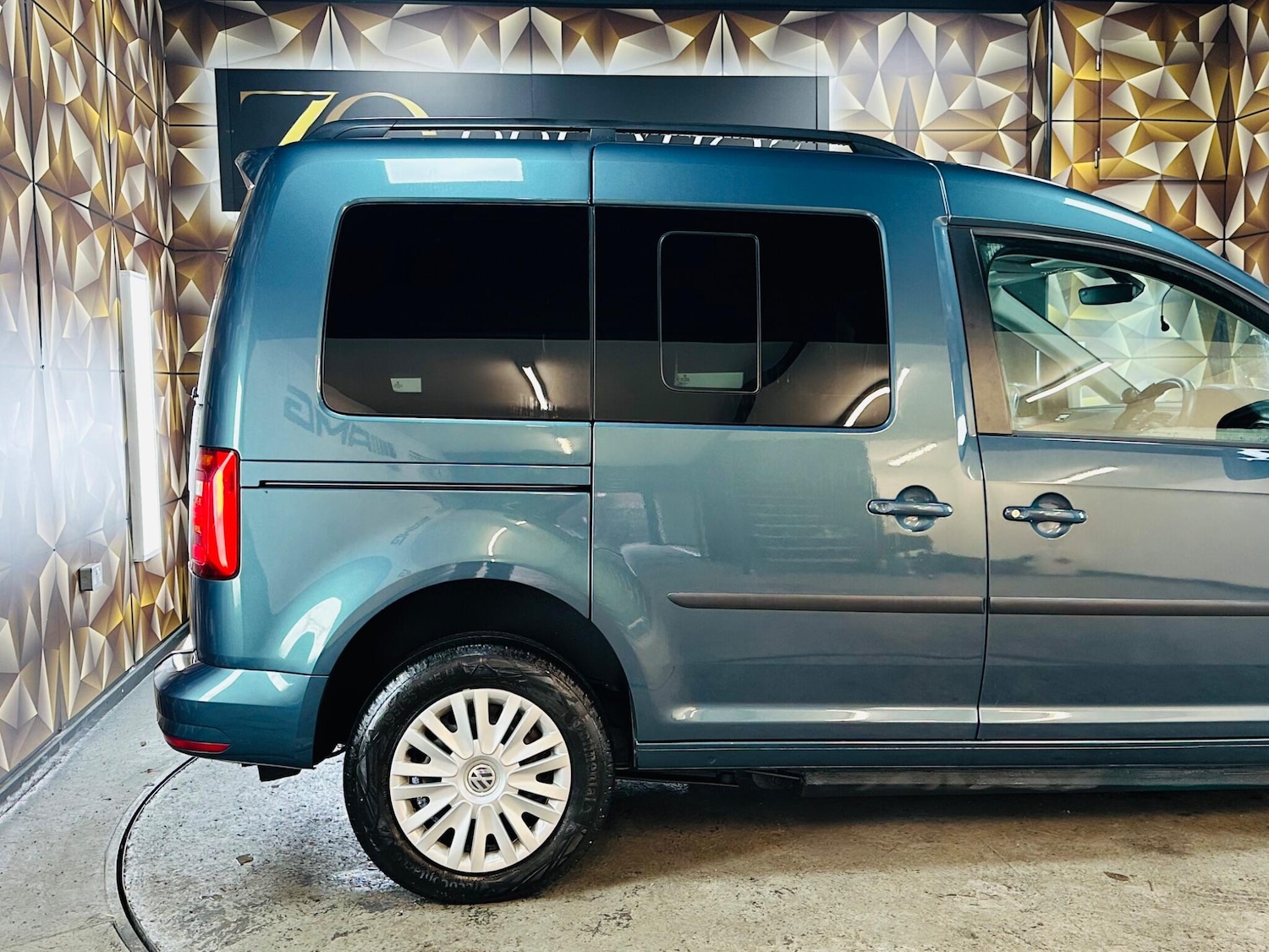 Used Volkswagen Caddy Life 2019 for sale - 76976615: Photo 40