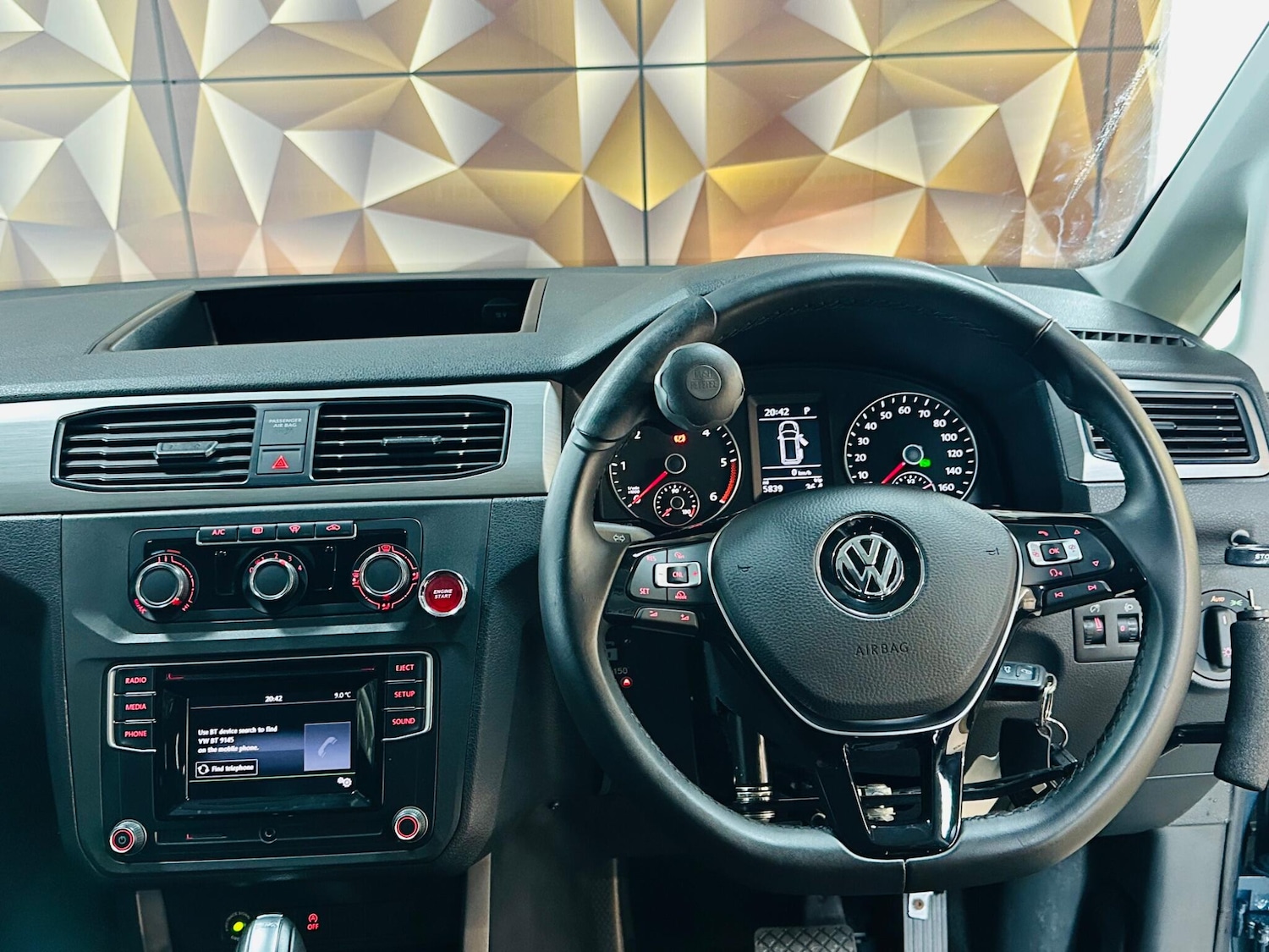 Used Volkswagen Caddy Life 2019 for sale - 76976615: Photo 46