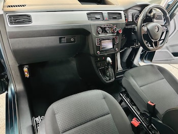 Used Volkswagen Caddy Life 2019 for sale - 76976615: Photo