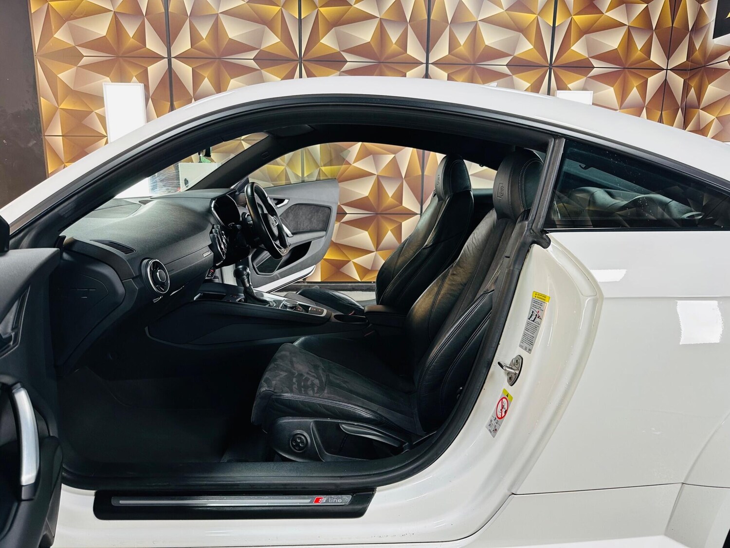 Used Audi TT 2018 for sale - 76326755: Photo 64