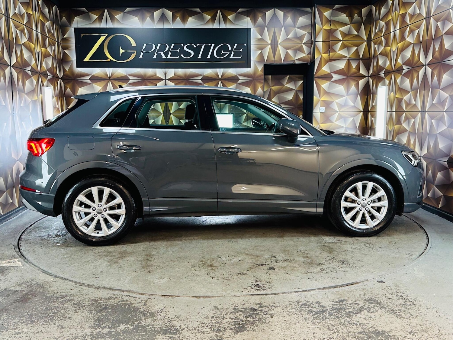 Used Audi Q3 2020 for sale - 76228002: Photo 9