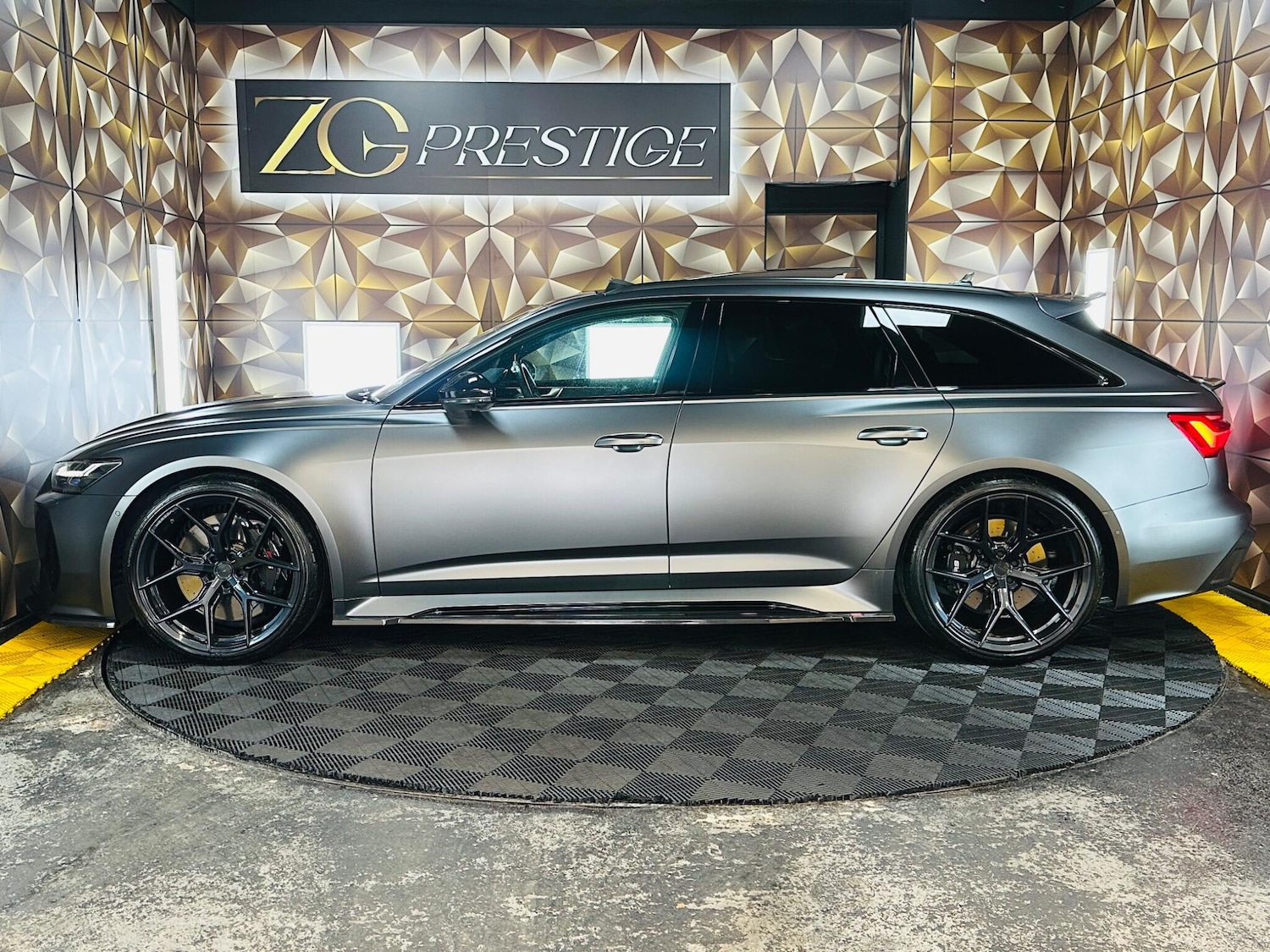 Used Audi RS6 Avant for sale - 77670773: Photo 11