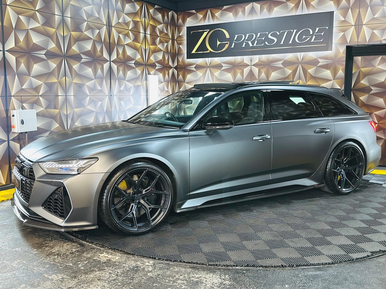 Used Audi RS6 Avant for sale - 77670773: Photo 14