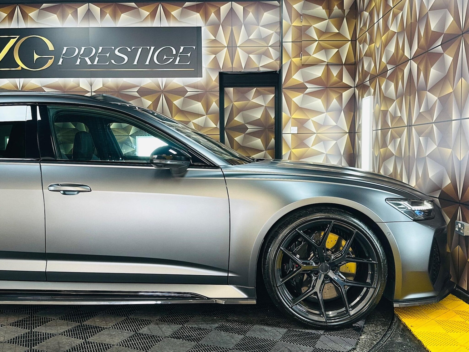 Used Audi RS6 Avant for sale - 77670773: Photo 22