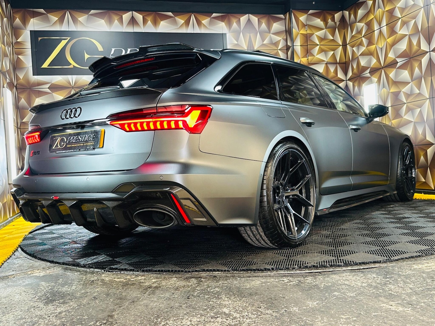 Used Audi RS6 Avant for sale - 77670773: Photo 25