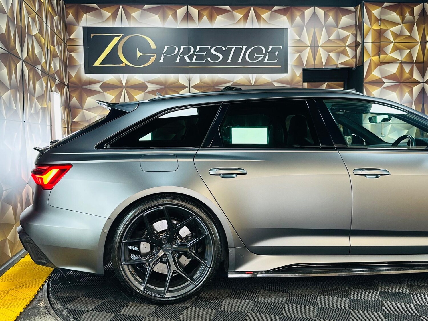 Used Audi RS6 Avant for sale - 77670773: Photo 36