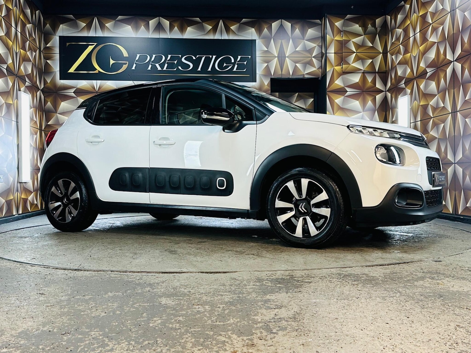 Used Citroen C3 2018 for sale - 76702029: Photo 13