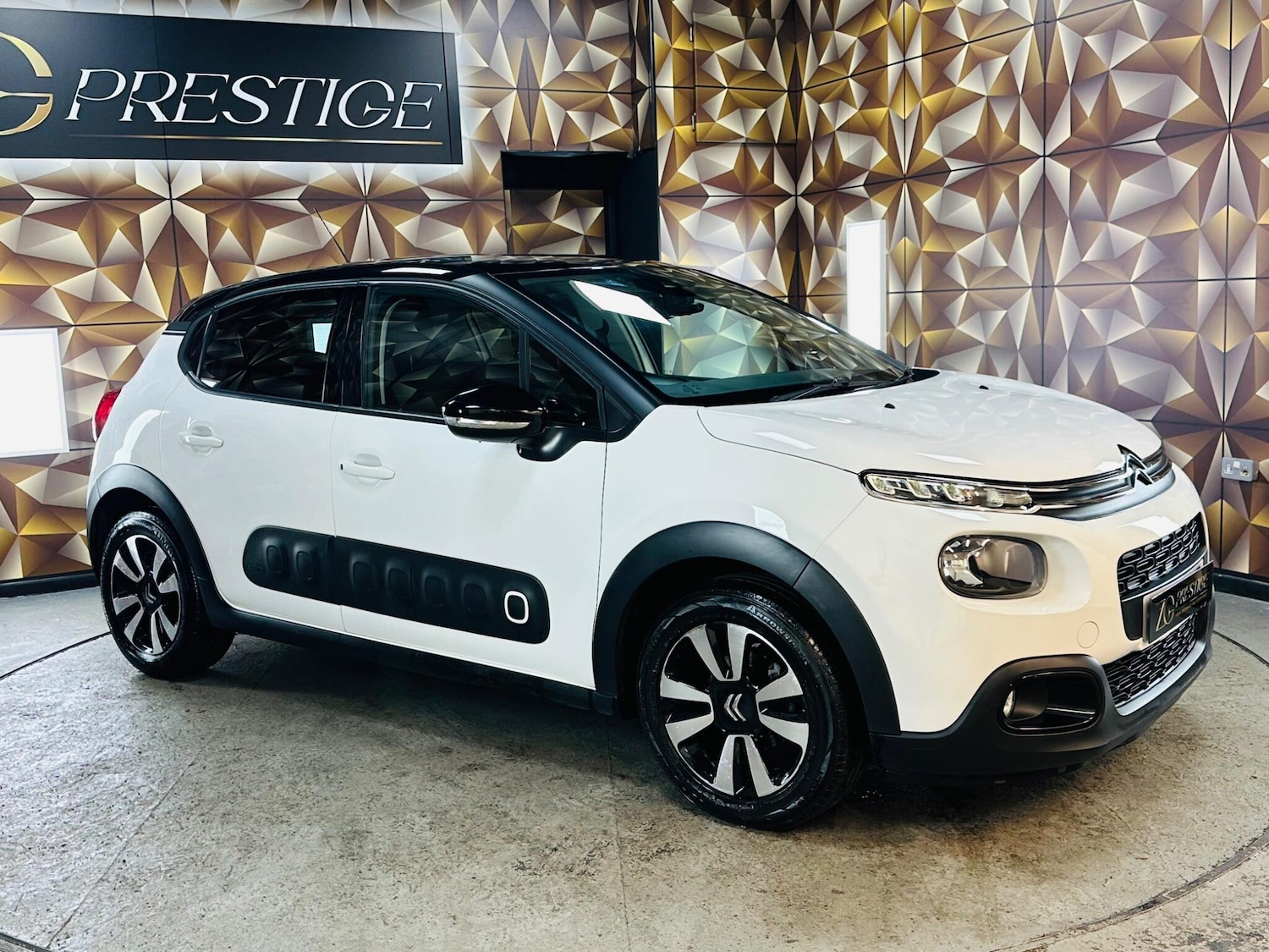 Used Citroen C3 2018 for sale - 76702029: Photo 17