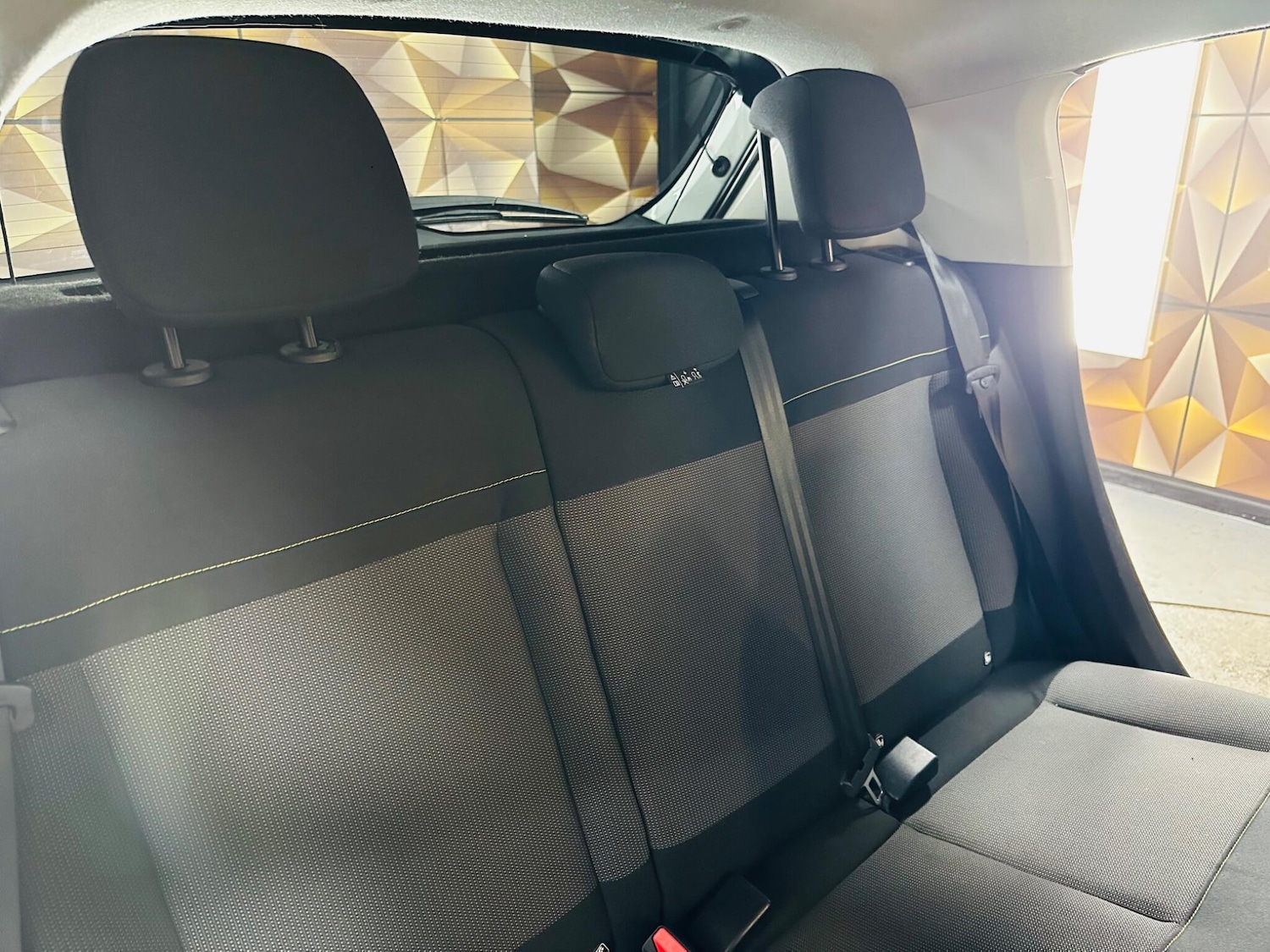 Used Citroen C3 2018 for sale - 76702029: Photo 18