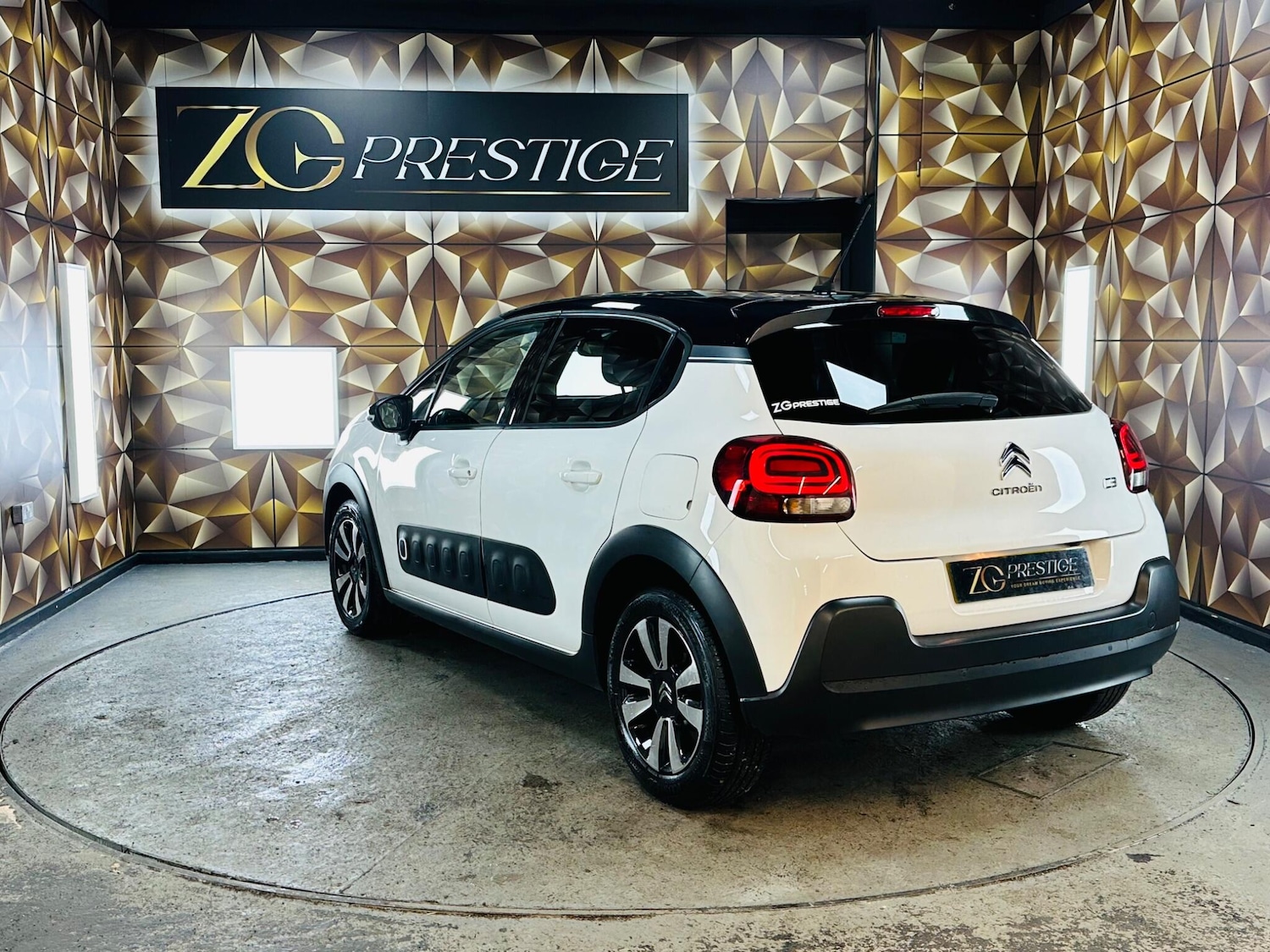 Used Citroen C3 2018 for sale - 76702029: Photo 29