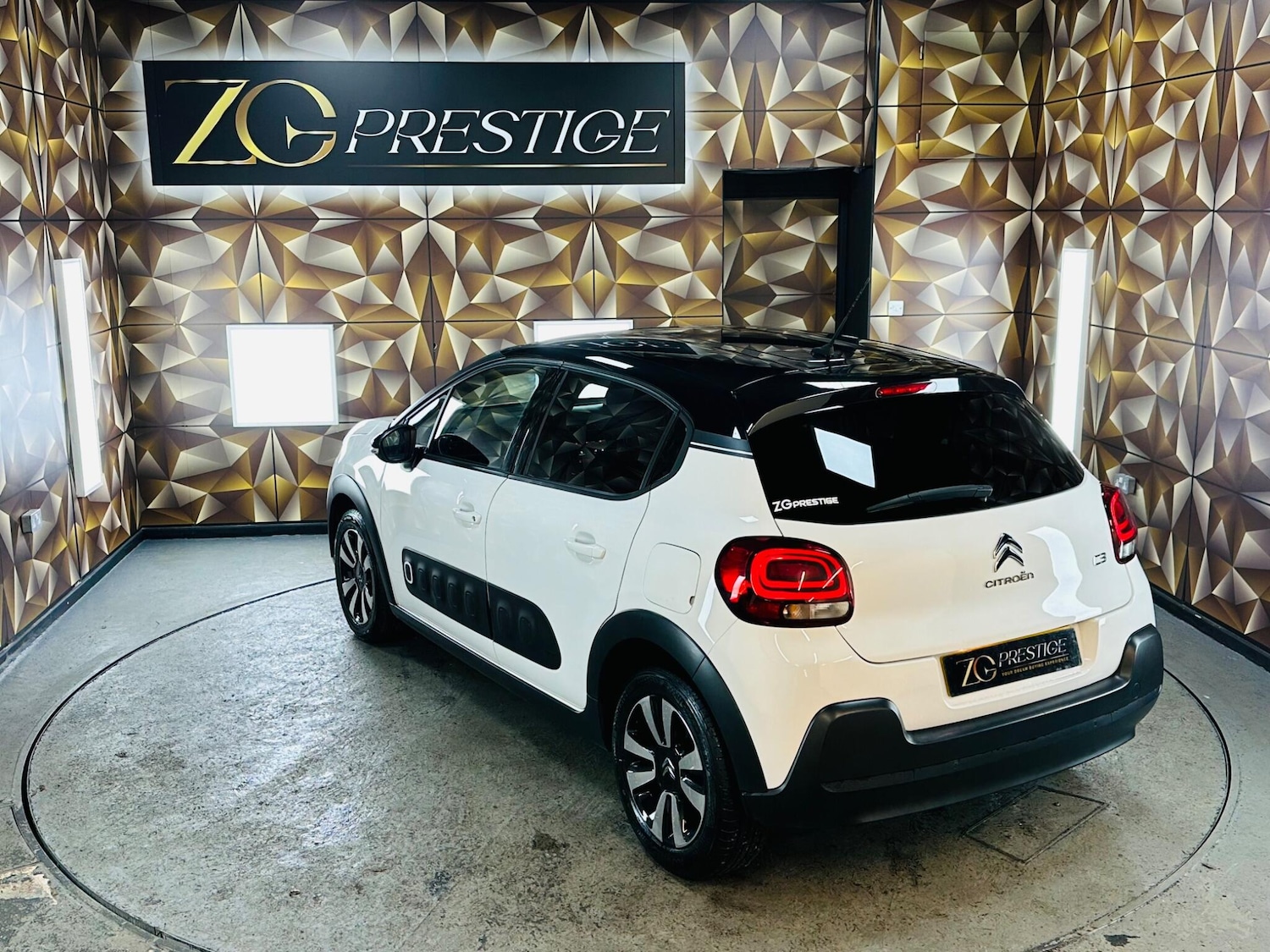 Used Citroen C3 2018 for sale - 76702029: Photo 35