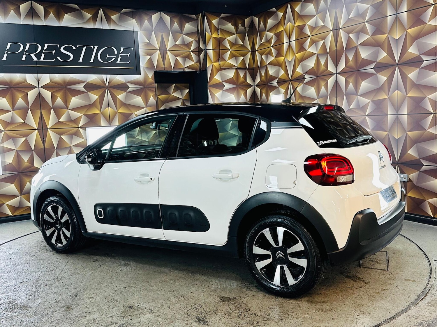 Used Citroen C3 2018 for sale - 76702029: Photo 45