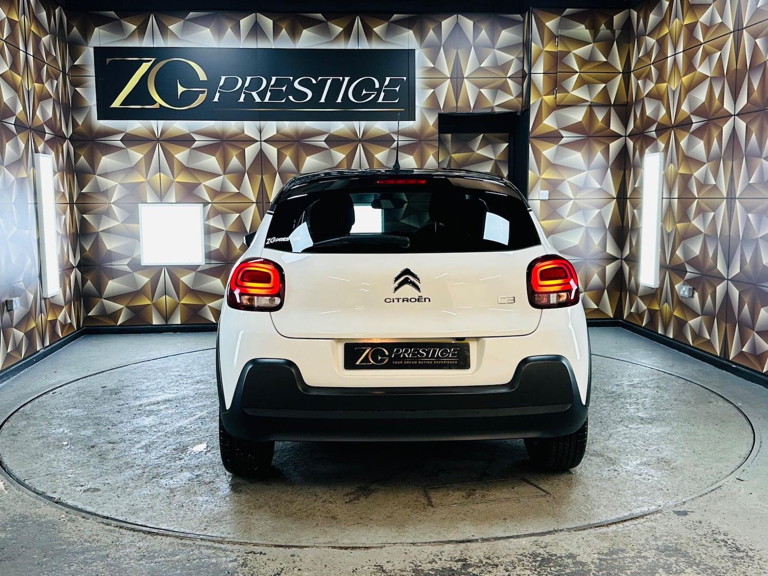 Used Citroen C3 2018 for sale - 76702029: Photo 5