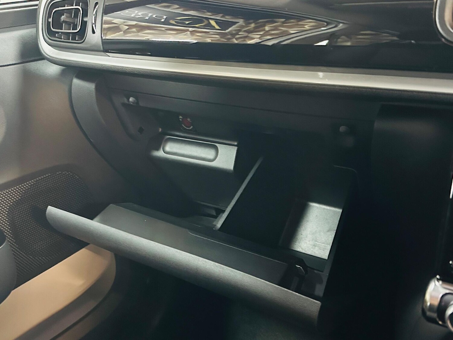 Used Citroen C3 2018 for sale - 76702029: Photo 55