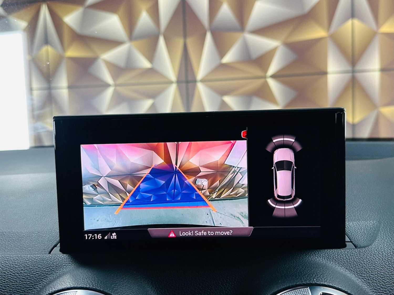 Used Audi Q2 2021 for sale - 76701549: Photo 6