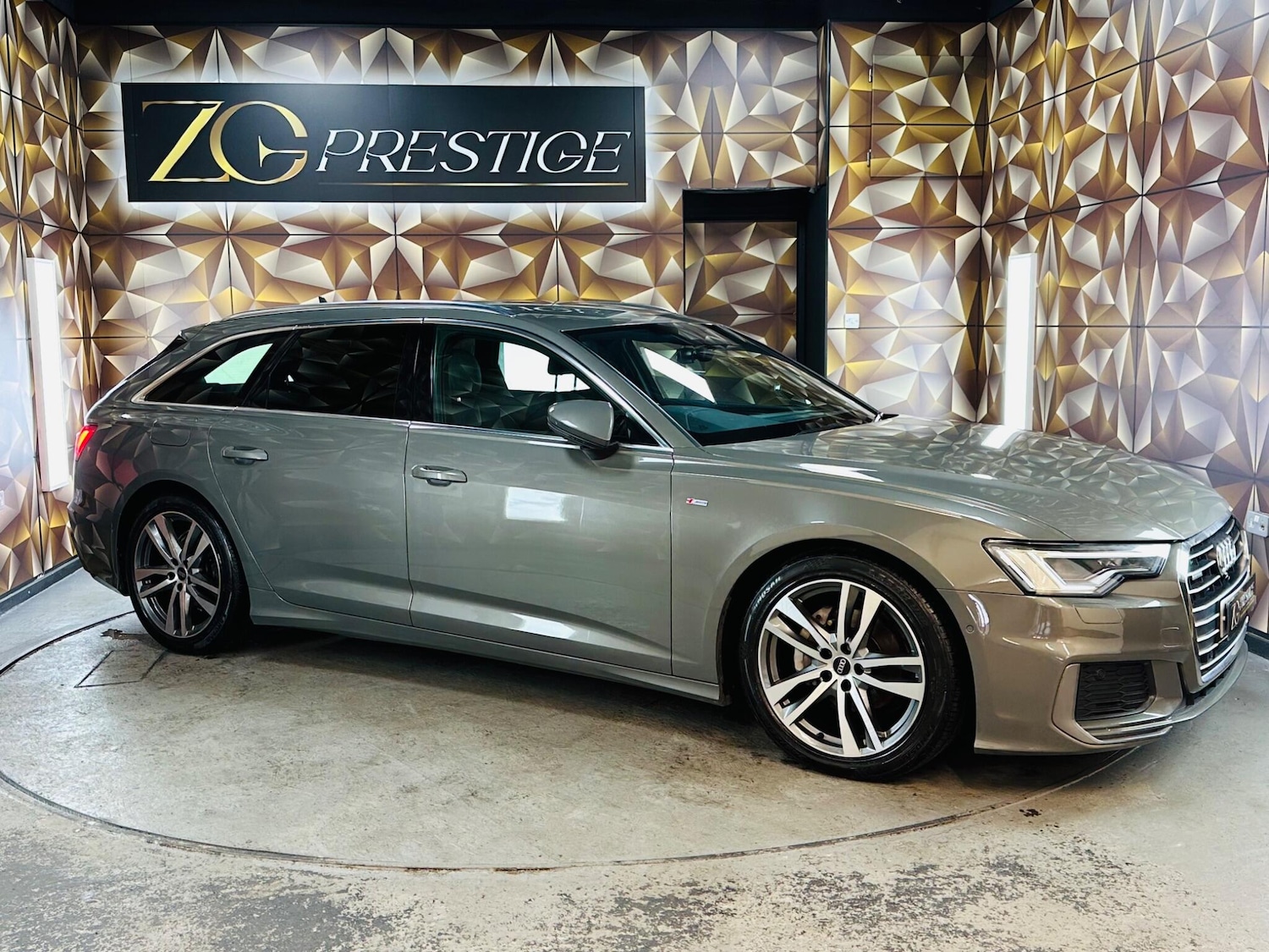 Used Audi A6 Avant 2022 for sale - 76189321: Photo 1