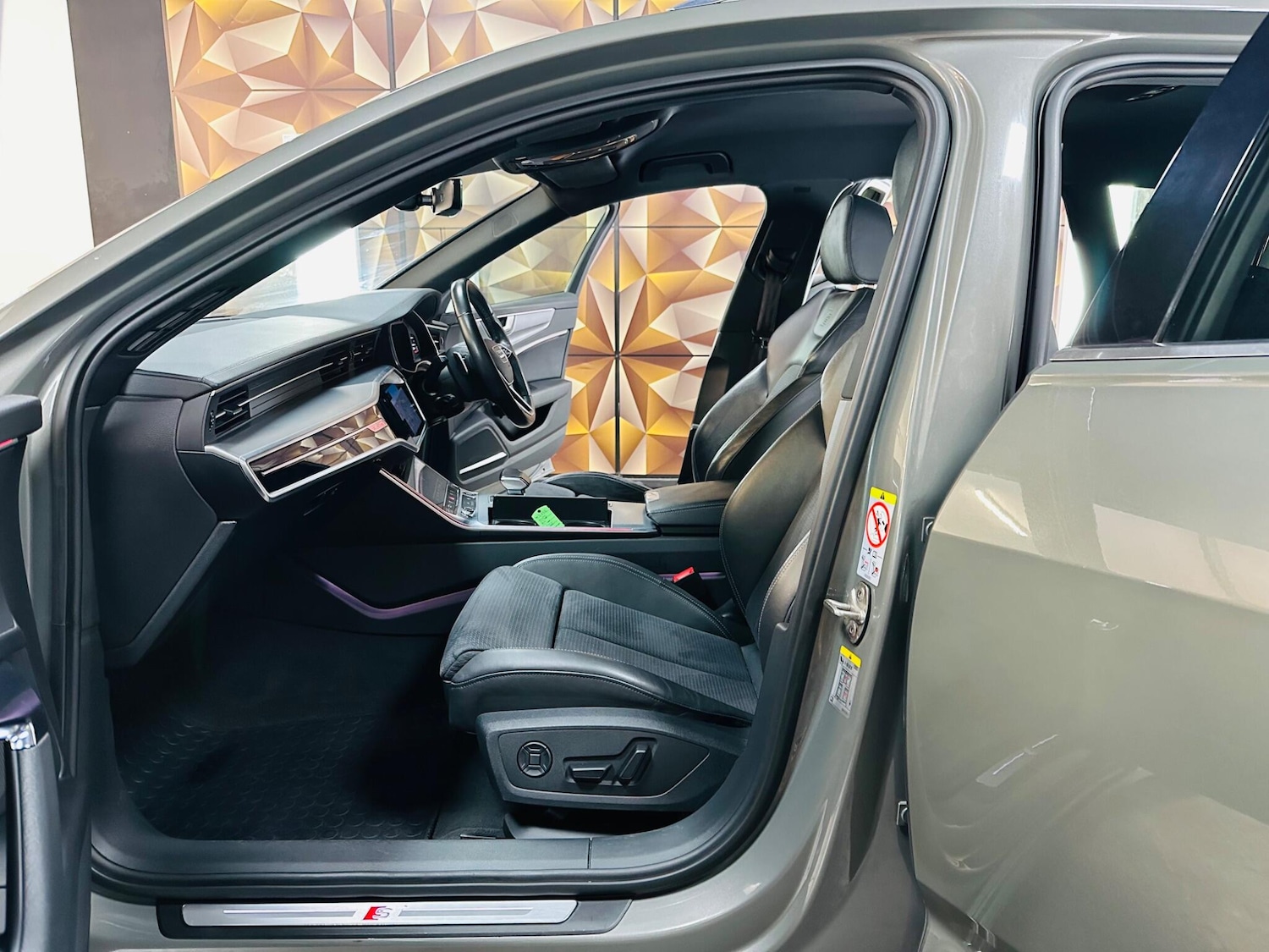 Used Audi A6 Avant 2022 for sale - 76189321: Photo 67