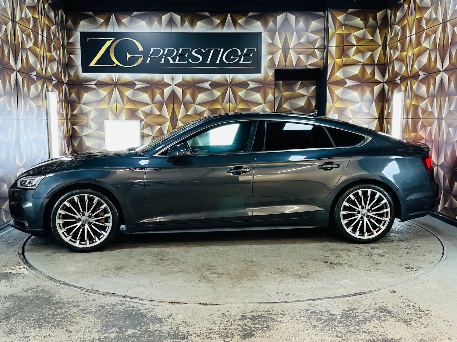Used Audi A5 2018 for sale - 76175544: Photo 11
