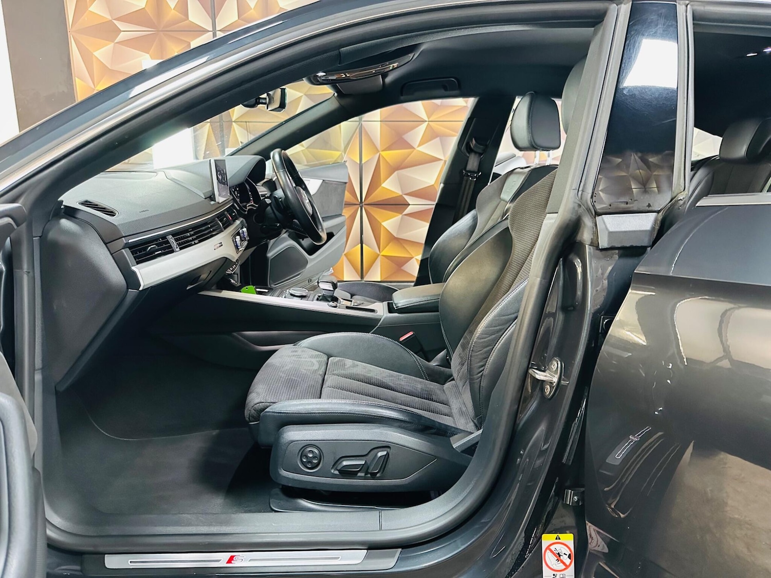 Used Audi A5 2018 for sale - 76175544: Photo 66