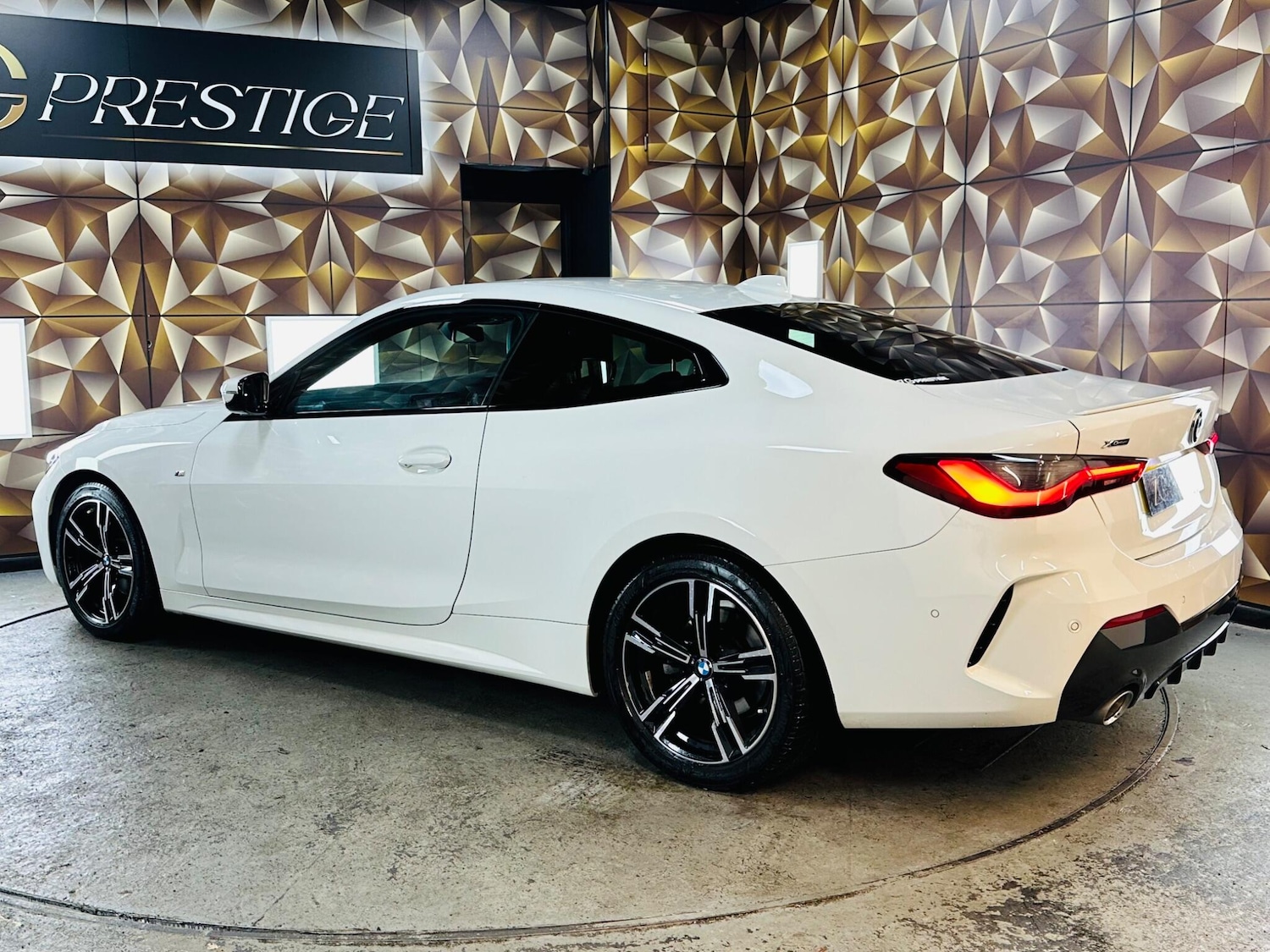 Used BMW 4 Series 2021 for sale - 76473046: Photo 46