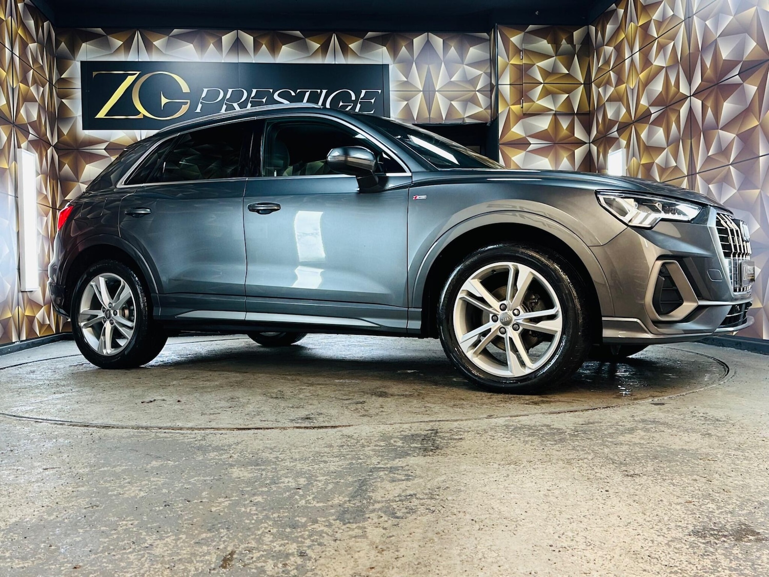 Used Audi Q3 2019 for sale - 76620176: Photo 13
